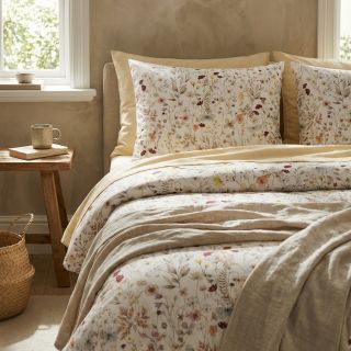 Den se pomalu ukládá ke konci.. Věci, které byly důležité, mohou počkat do rána. Přichází chvíle, kdy tělo i hlava...